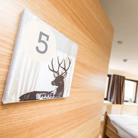 Suedtiroler Stuben 3* Έσσεν